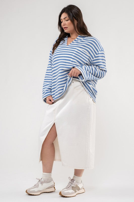 CURVY STRIPED SPLIT NECK BACK BUTTON KNIT TOP