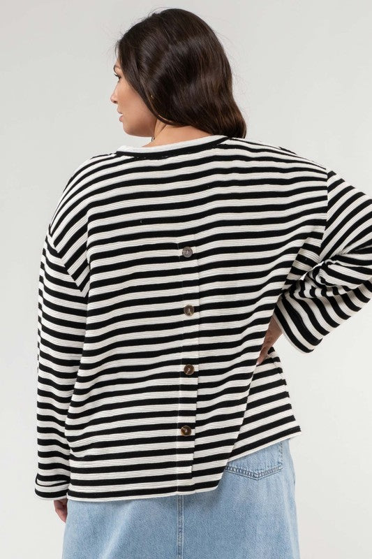 CURVY STRIPED SPLIT NECK BACK BUTTON KNIT TOP